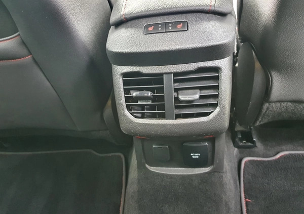 Ford Mondeo cena 69900 przebieg: 187000, rok produkcji 2018 z Opole małe 301